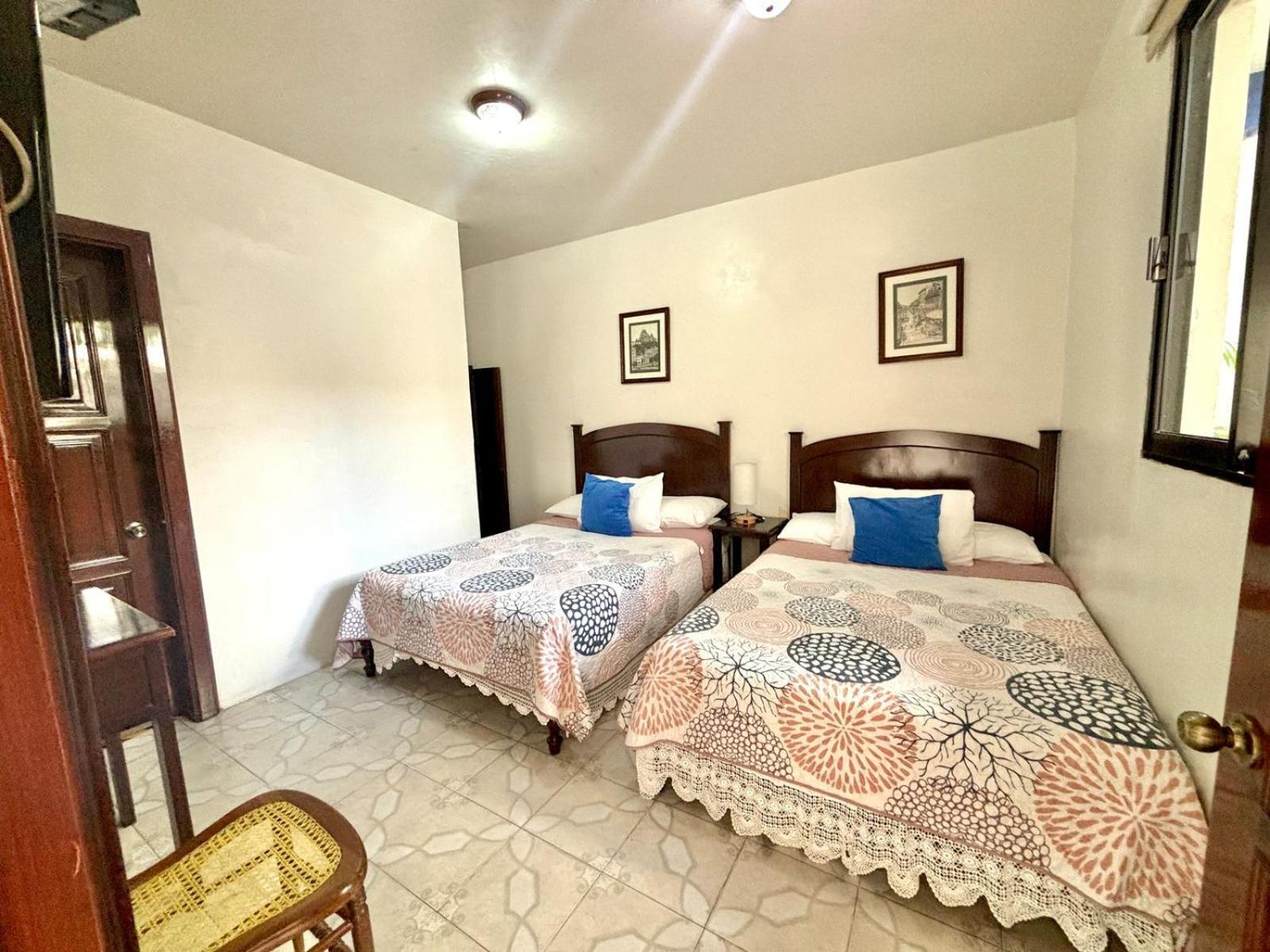 Hotel Casa Blanca Тлакотаплан Екстериор снимка