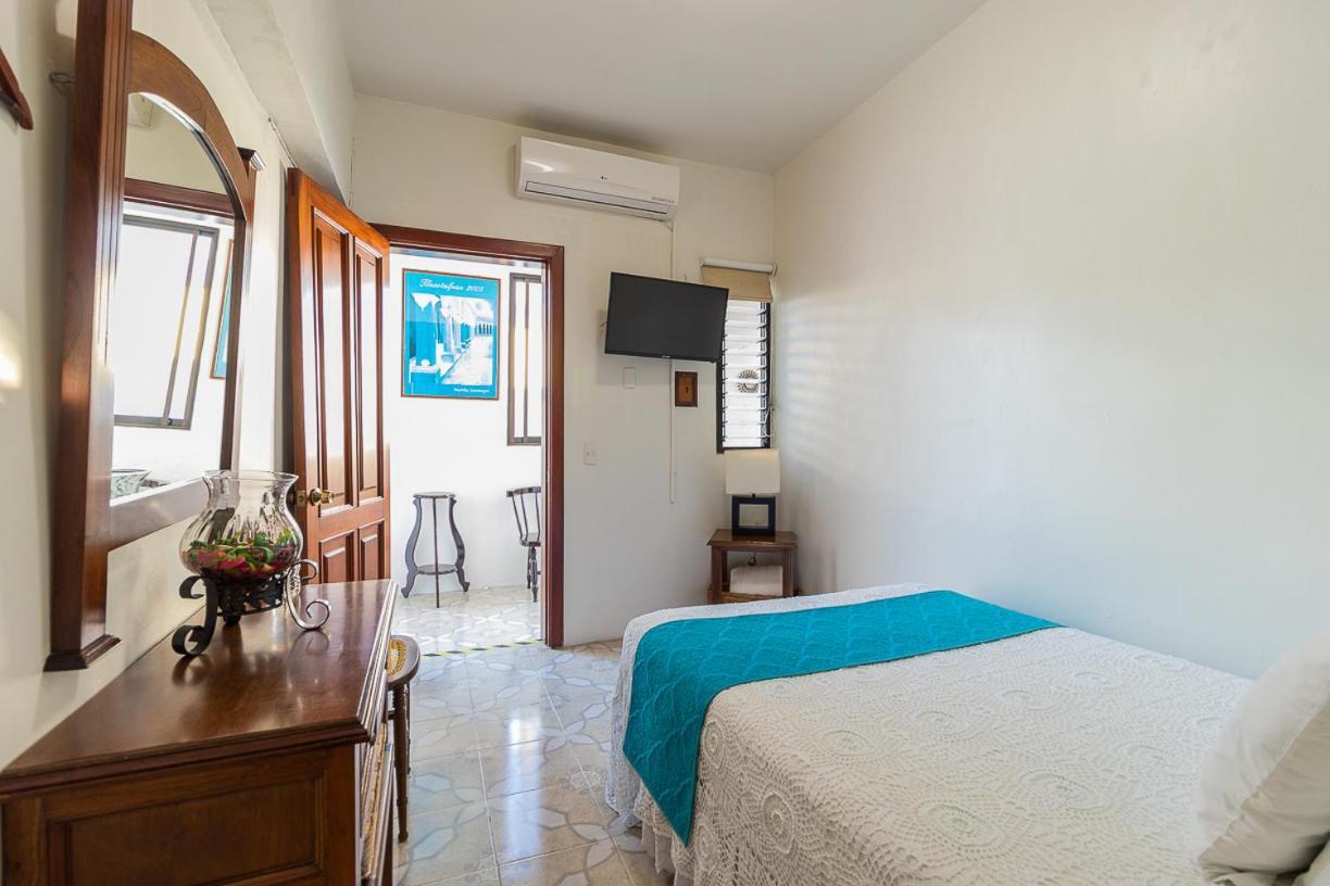 Hotel Casa Blanca Тлакотаплан Екстериор снимка